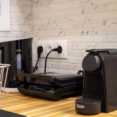 "Stay In Art" Kolonaki Luxury Apartment أثينا المظهر الخارجي الصورة