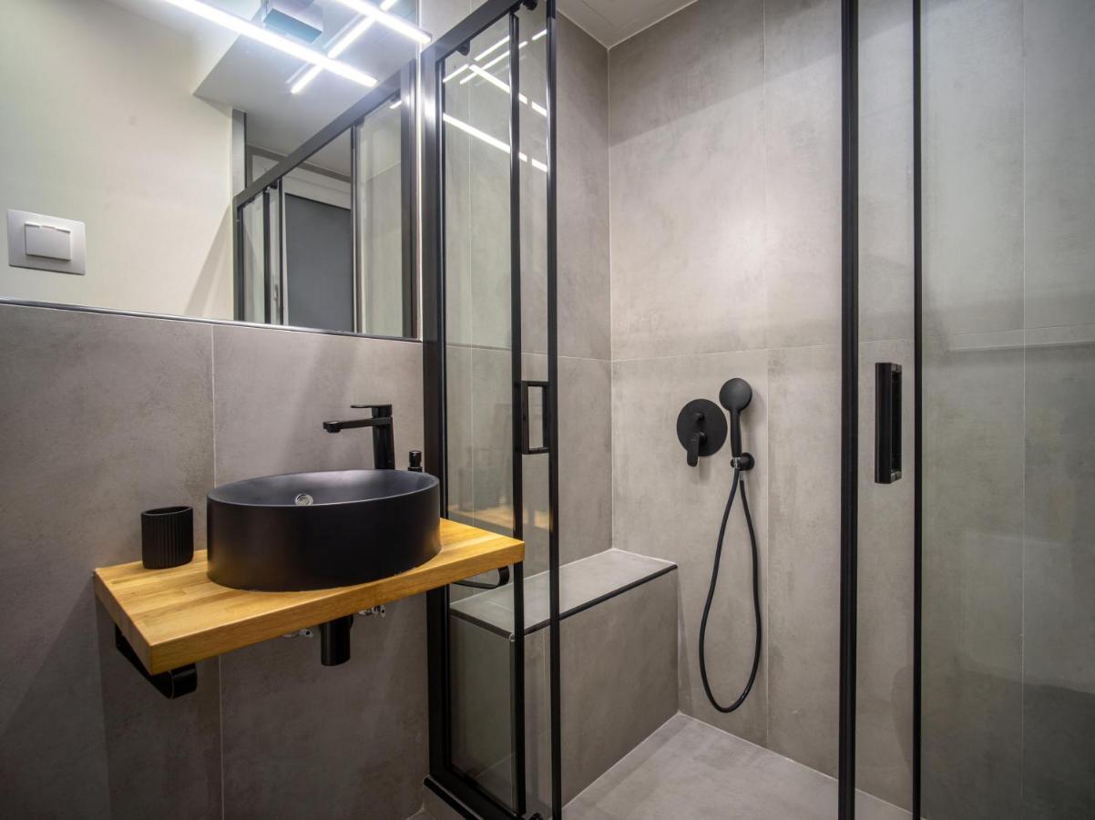 "Stay In Art" Kolonaki Luxury Apartment أثينا المظهر الخارجي الصورة