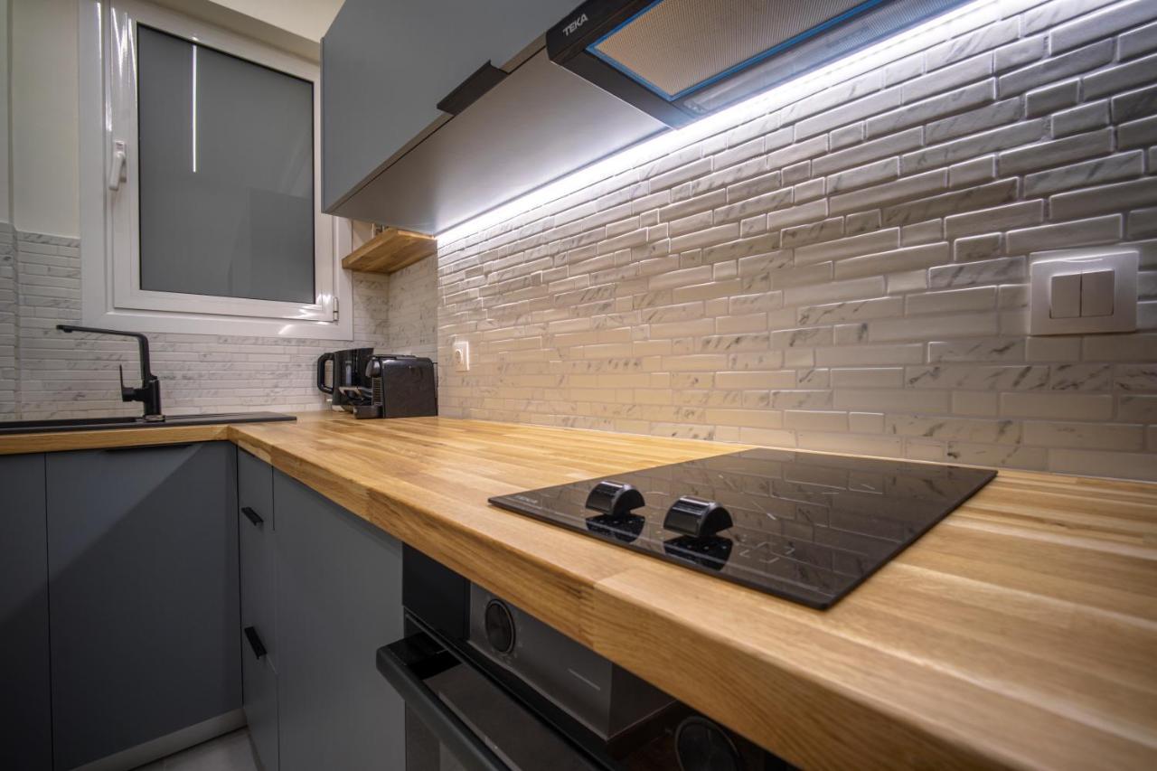 "Stay In Art" Kolonaki Luxury Apartment أثينا المظهر الخارجي الصورة