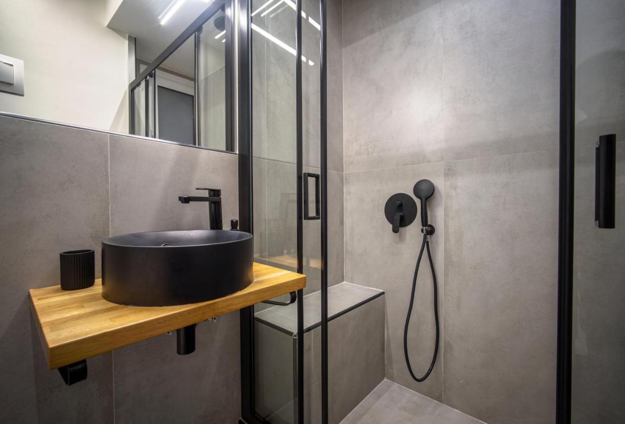 "Stay In Art" Kolonaki Luxury Apartment أثينا المظهر الخارجي الصورة